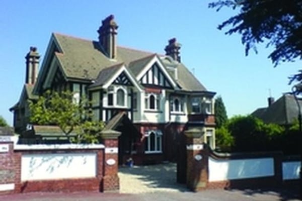 Rivendale Lodge EMI Care Home, 14 Prideaux Road