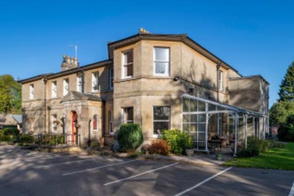 Field House, Cannards Grave Road