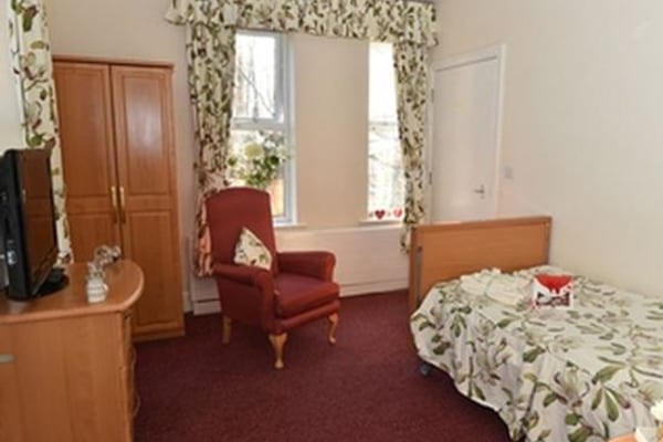 Barnfield Care Home, Chesterfield, Derbyshire