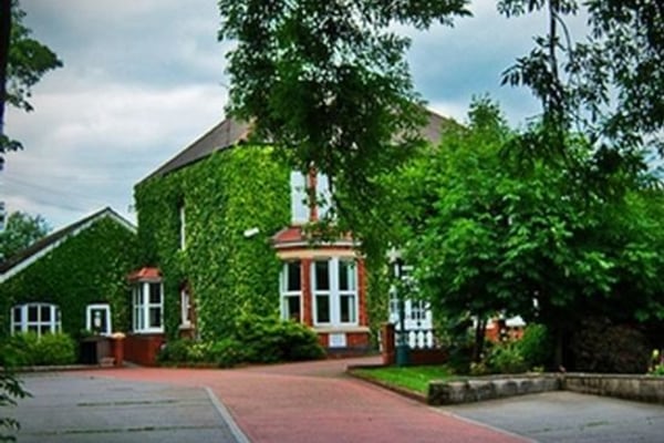 Normanton Lodge, 75 Mansfield Road