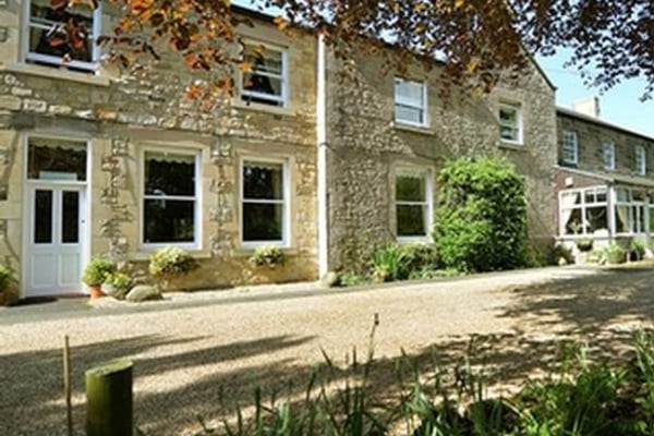 Wellburn House, Main Road