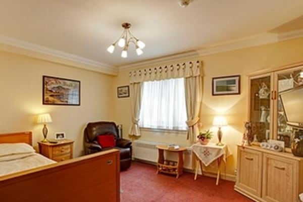 Rashielee Care Home and Day Centre PA8 6HA