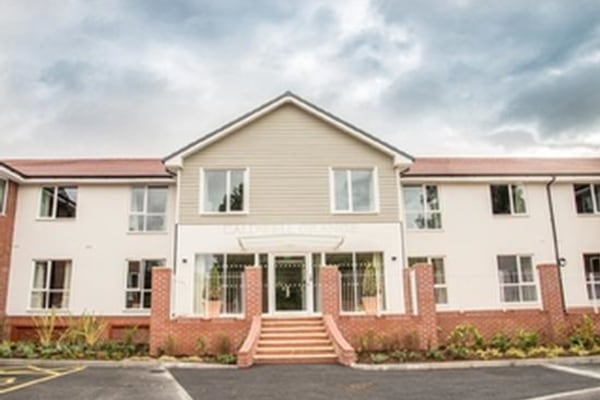 Caldwell Grange & The Lodge, Donnithorne Avenue