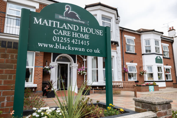 Maitland House, 33 Church Road