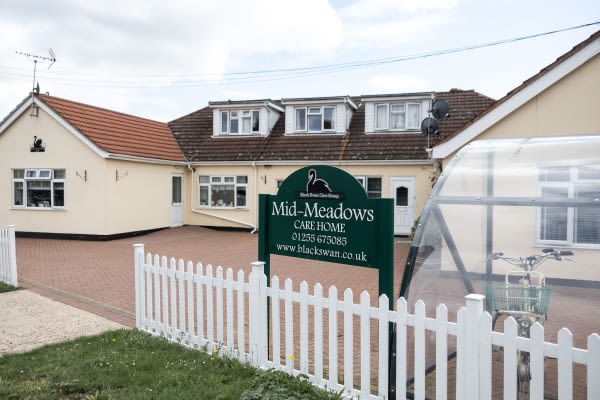 Mid Meadows, 72/74 Elm Tree Avenue