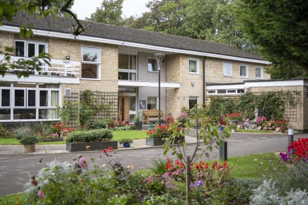 Paternoster House, Watermoor Road