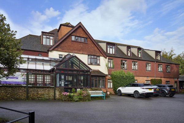 Steep House Nursing Home, Tilmore Road