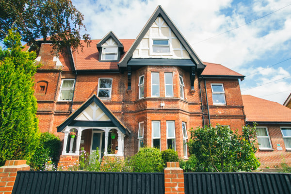 Beechcroft Manor Nursing Home, 1 Beechcroft Road