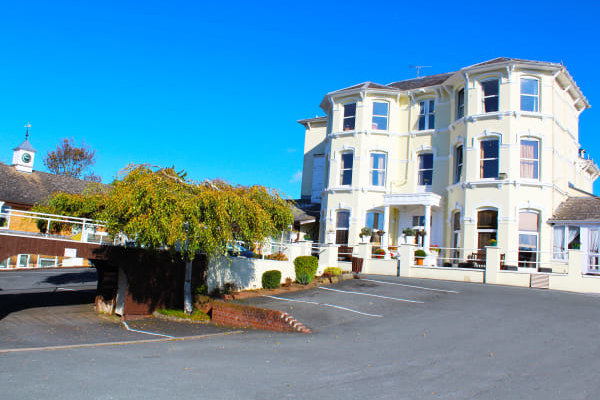 Newstead House Nursing and Residential Home, 43 Venns Lane