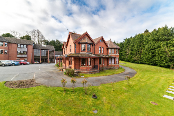 Ceris Newydd Nursing Home, Treborth