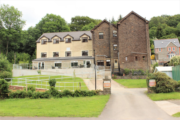 Ynysddu Nursing Home, The Old Police Station