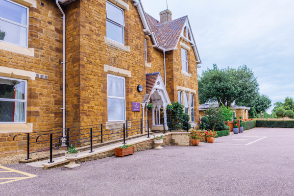 Barchester Glebefields Care Home, Stratford Road