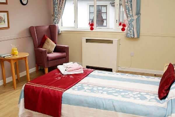 Norwood Care Home G78 1NQ