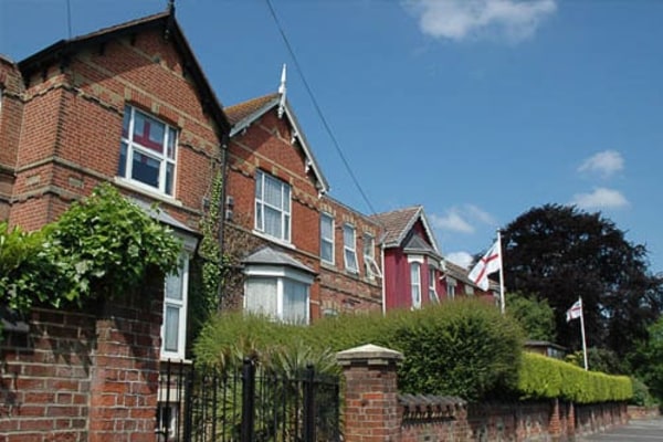 The Red House, 2 Southampton Road