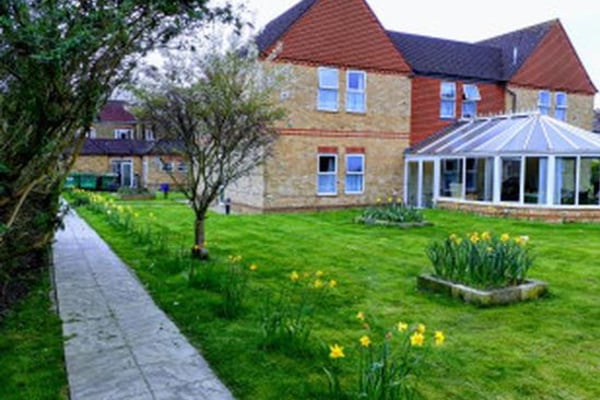 Hayes Cottage Nursing Home, Grange Road