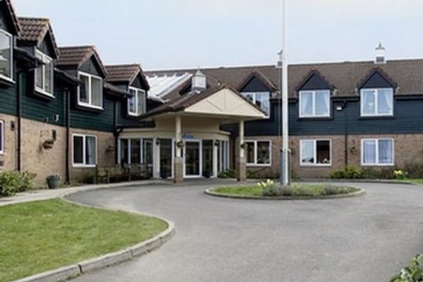 The Lawns Care Home, Lawn Lane