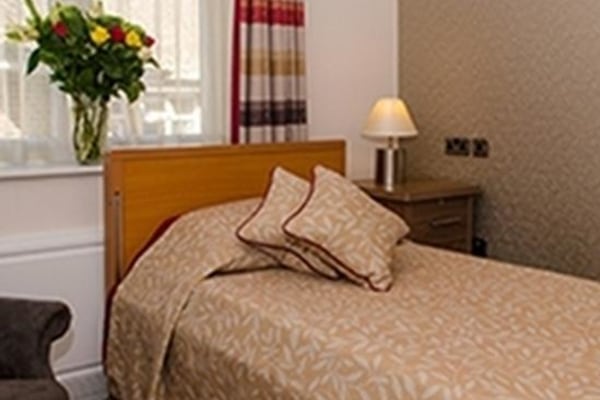 Buxton Lodge Care Home CR3 5HL