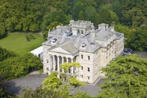 Amesbury Abbey, Amesbury Abbey