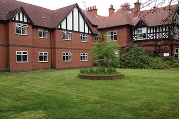 Royal Manor Nursing Home, 346 Uttoxeter New Road