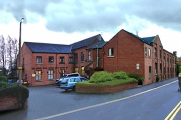 Hollands Care Home, 2 Church Road