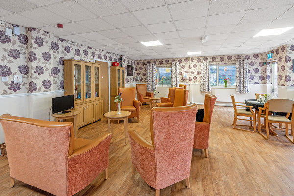 Chatsworth Lodge Care Home S40 3BQ