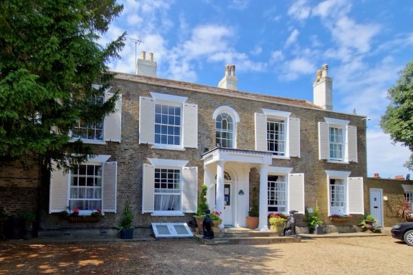 Milestone House, 188 London Road