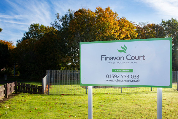 Finavon Court, Blair Avenue