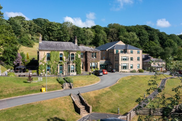 Stoneswood, Oldham Road