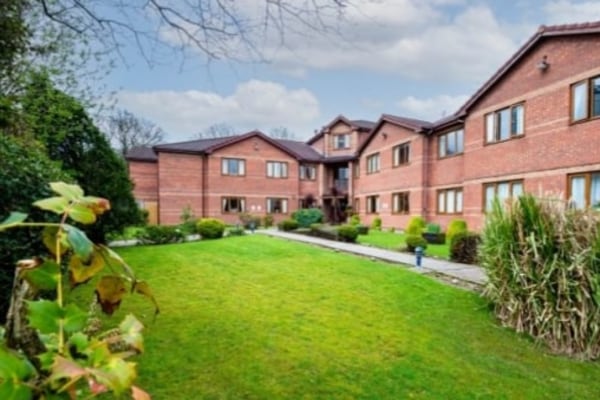 Ash Court Care Home, Brookside Avenue