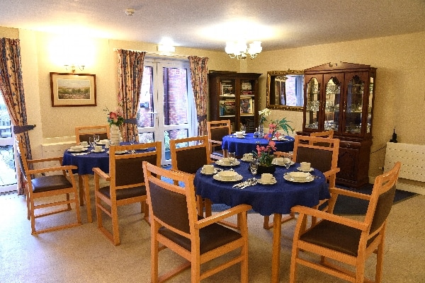 Byron Lodge Care Home S63 6EN