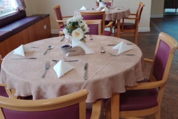 Vicarage Court Care Home WF7 6NH