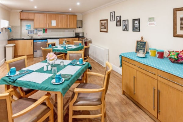 Penwortham Grange & Lodge Care Home, Preston, Lancashire