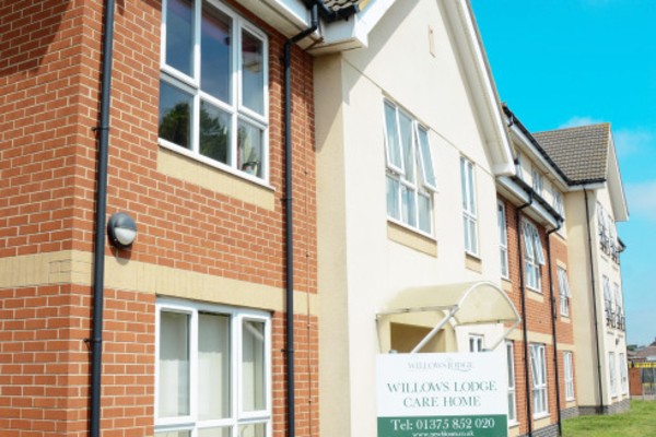 Willows Lodge Care Home, 82/84 Calcutta Road