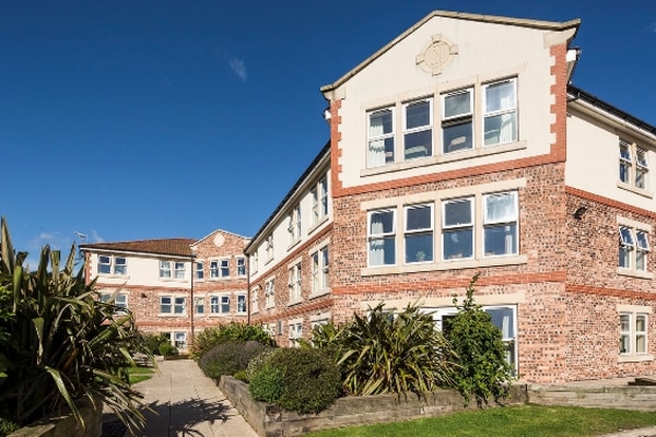 Barchester Scarborough Hall Care Home, Mount View Avenue