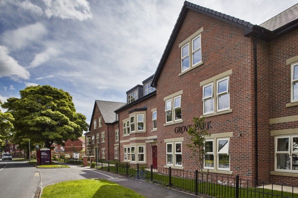 Grove Park Care Home - Avery Healthcare, 100 Grove Lane