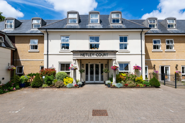 Netley Court Care Home Victoria Road Netley Southampton Hampshire SO31 5DR 98 Reviews