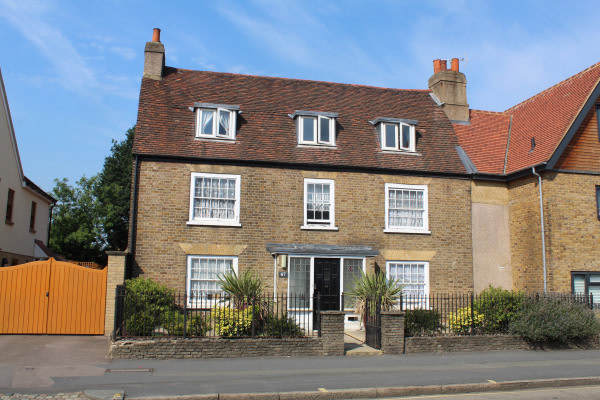 Crossbrook Court Care Home 65 Crossbrook Street Cheshunt