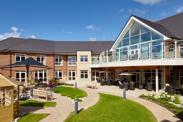 Avonmere Care Home - Avery Healthcare, 339 Badminton Road, Downend ...