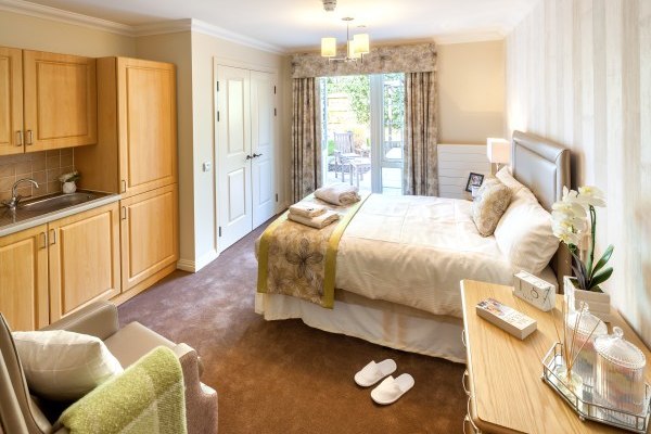 Birchmere Mews Care Home - Avery Healthcare, 1270A Warwick Road, Knowle ...