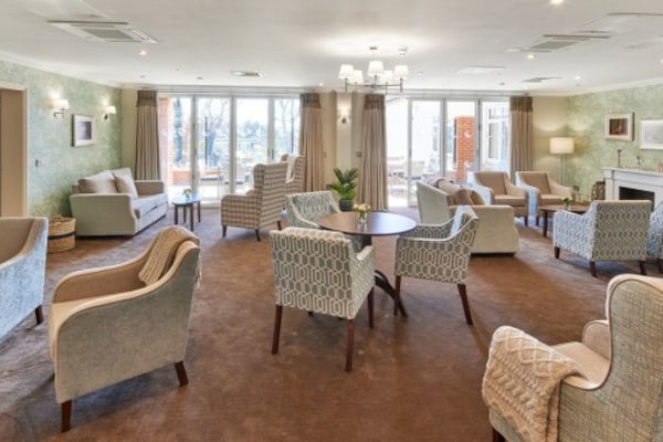 Greensand House Care Home - Avery Healthcare RH1 5BA