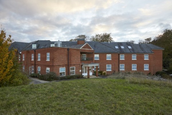 moat-house-care-home-moat-park-retirement-village-great-easton-great