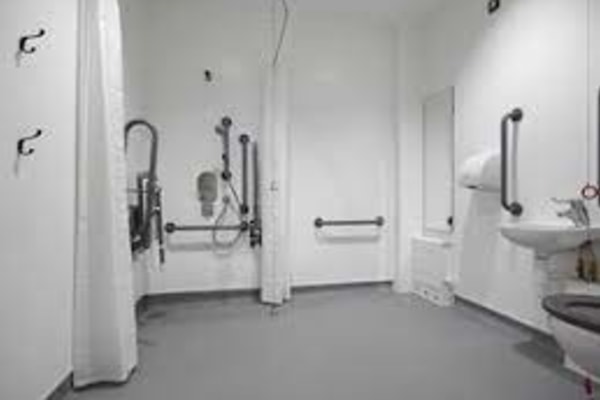 Access and Mobility Bathrooms LTD, 5 The Oundle