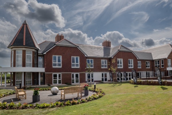 Yarnley House Care Home, Hopclover Way