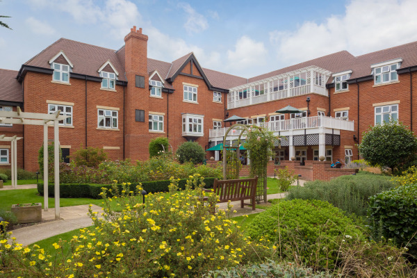 Sonning Gardens Care Home - Avery Collection, Old Bath Road