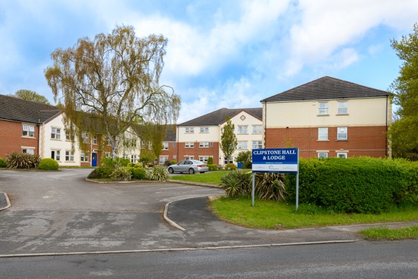 Clipstone Hall & Lodge, Mansfield Road