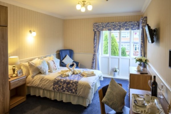 Newcross Care Home - Avery Healthcare, Wolverhampton, West Midlands