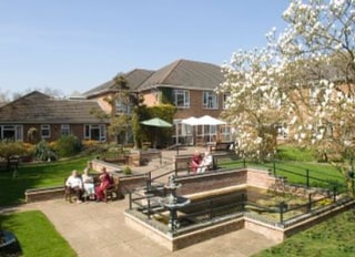 Care Homes belonging to Rayners