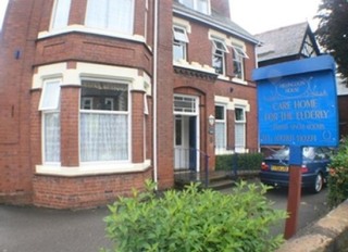 Hillingdon House Care Home 170 172 Ashby Road Burton On Trent Staffordshire De15 0lg