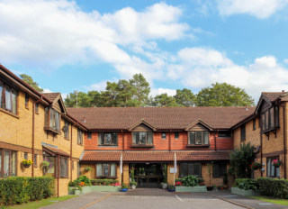 Care Homes belonging to Cedar Lodge