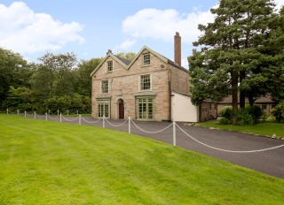 Care Homes belonging to Dean Wood Manor